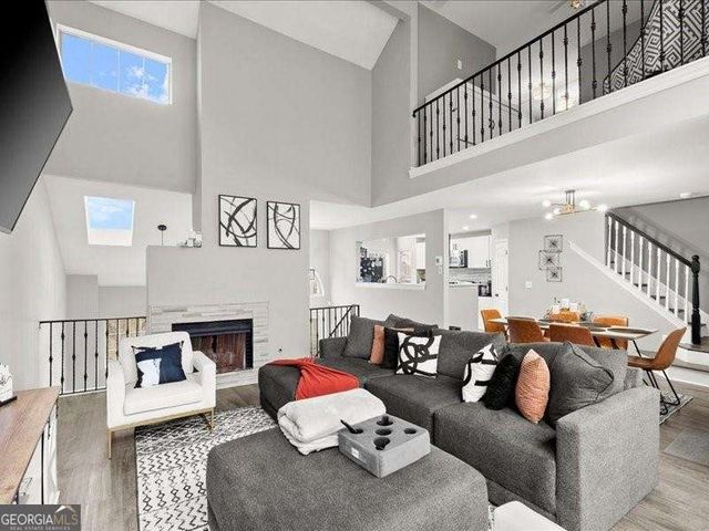 2216 Goodwood Boulevard SE, Smyrna, GA 30080