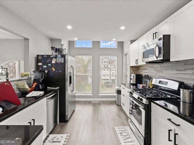 2216 Goodwood Boulevard SE, Smyrna, GA 30080