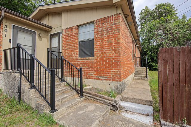 501 Byron Street, Fort Worth, TX 76114