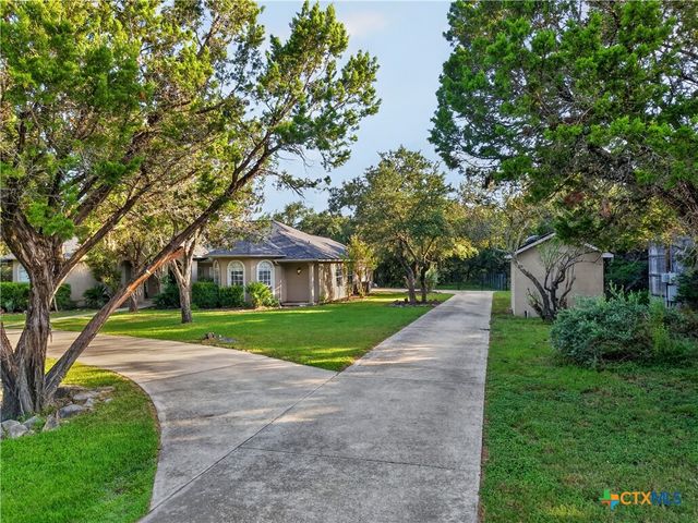 25867 Lewis Ranch Road, New Braunfels, TX 78132