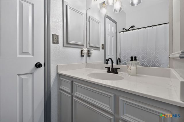 25867 Lewis Ranch Road, New Braunfels, TX 78132