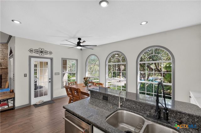25867 Lewis Ranch Road, New Braunfels, TX 78132