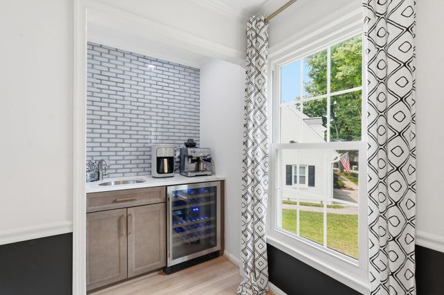 118 UPSHIRE CIR, Gaithersburg, MD 20878
