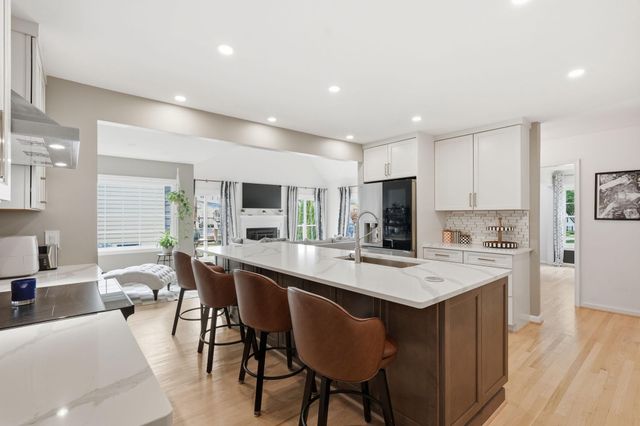 118 UPSHIRE CIR, Gaithersburg, MD 20878