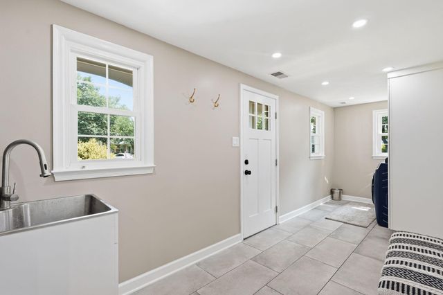 118 UPSHIRE CIR, Gaithersburg, MD 20878