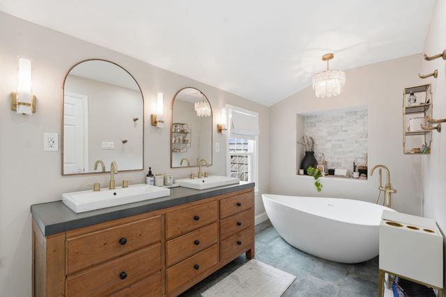118 UPSHIRE CIR, Gaithersburg, MD 20878