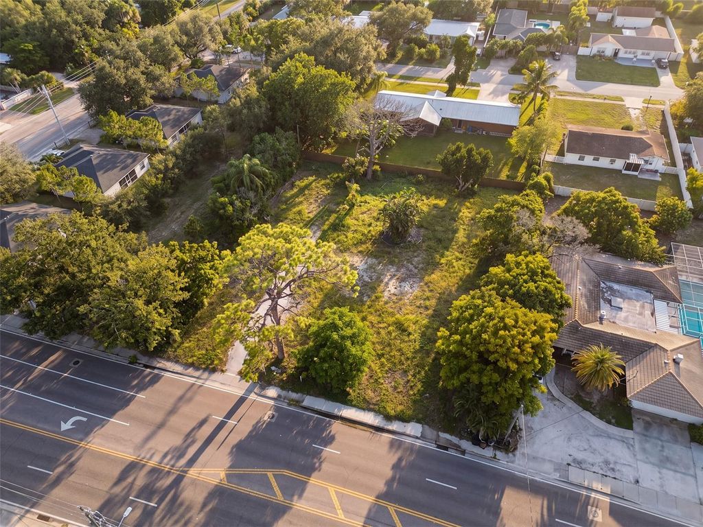 2328 WEBBER STREET, Sarasota, FL 34239