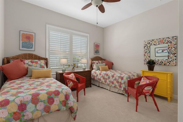 8984 WADE STREET, Weeki Wachee, FL 34613