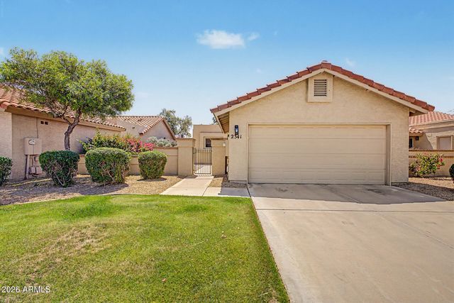 2341 W IRONWOOD Drive, Chandler, AZ 85224