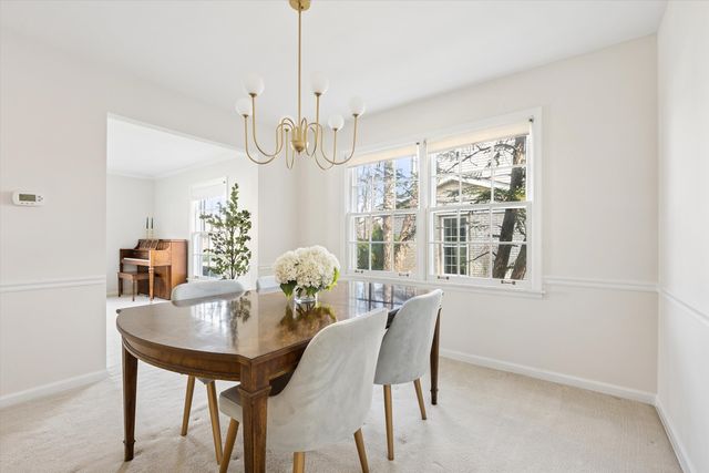 2629 Illinois Road, Northbrook, IL 60062