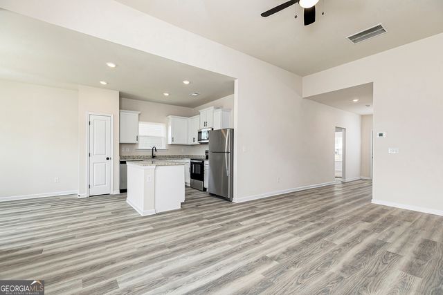 217 Darter Court, Jefferson, GA 30549