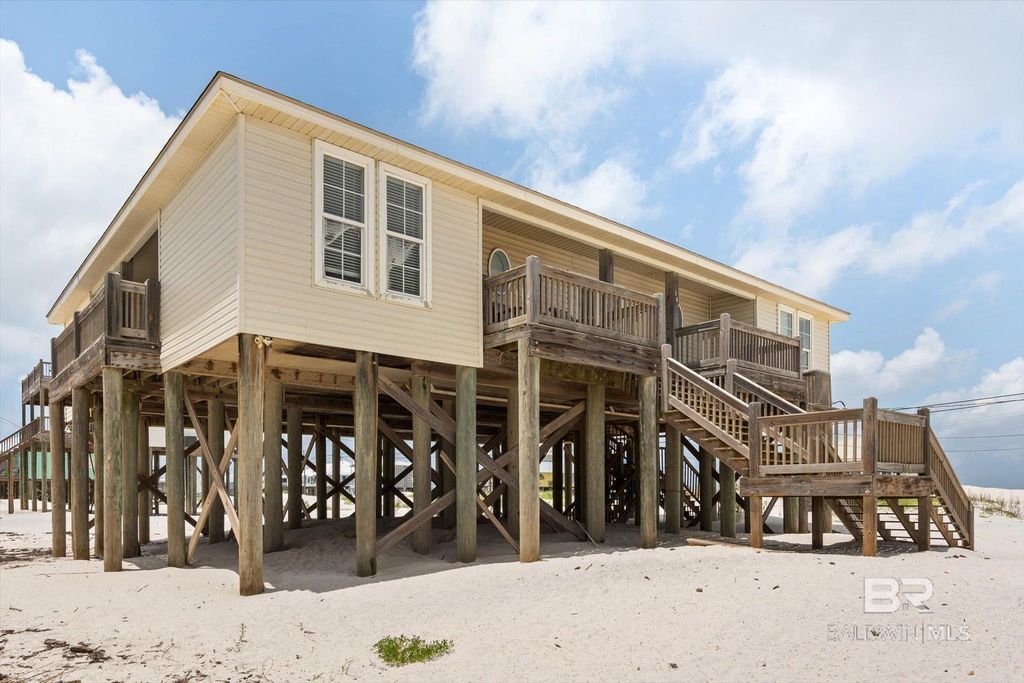 105 Treasure Court, Dauphin Island, AL 36528