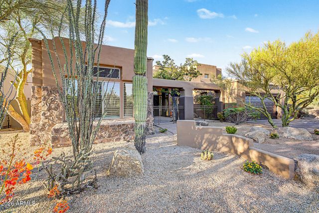 11082 E MARK Lane, Scottsdale, AZ 85262