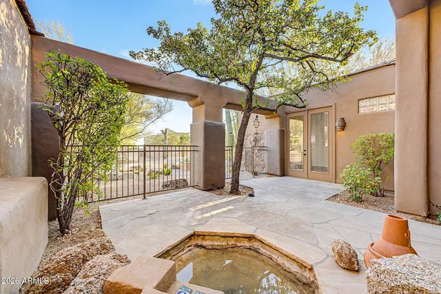 11082 E MARK Lane, Scottsdale, AZ 85262