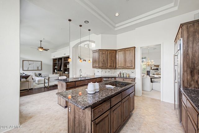 11082 E MARK Lane, Scottsdale, AZ 85262