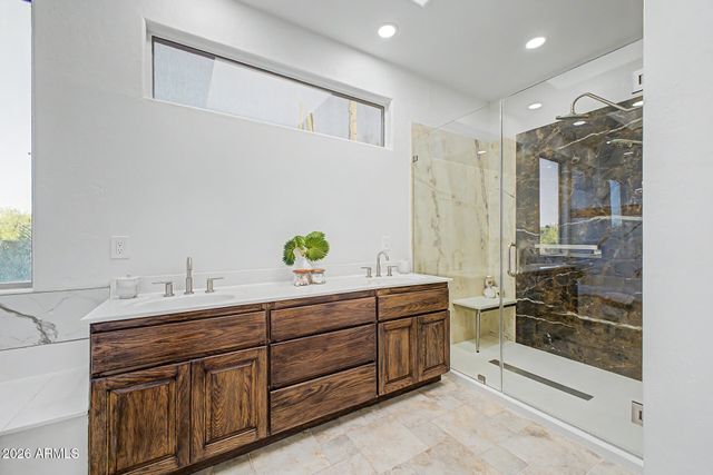 11082 E MARK Lane, Scottsdale, AZ 85262