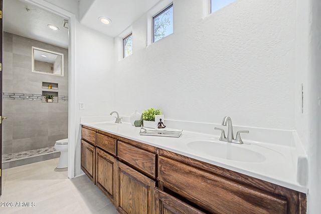 11082 E MARK Lane, Scottsdale, AZ 85262