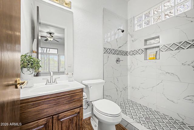 11082 E MARK Lane, Scottsdale, AZ 85262