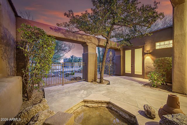 11082 E MARK Lane, Scottsdale, AZ 85262