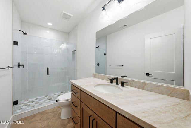 674 E Silver Hill Loop, Hideout, UT 84036