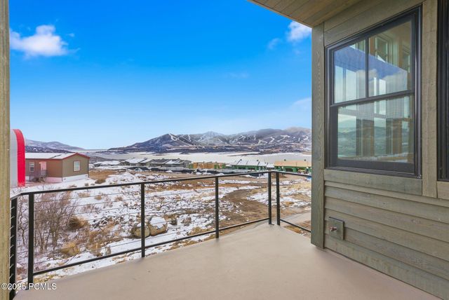 674 E Silver Hill Loop, Hideout, UT 84036