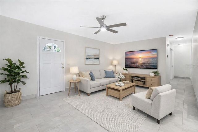 404 LONGFELLOW BOULEVARD, Lakeland, FL 33801