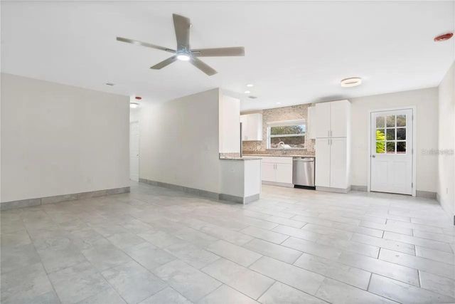 404 LONGFELLOW BOULEVARD, Lakeland, FL 33801