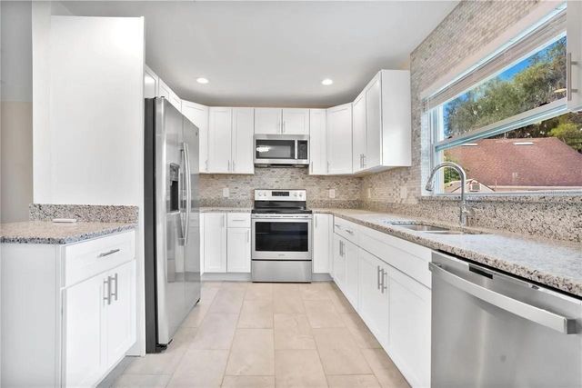 404 LONGFELLOW BOULEVARD, Lakeland, FL 33801