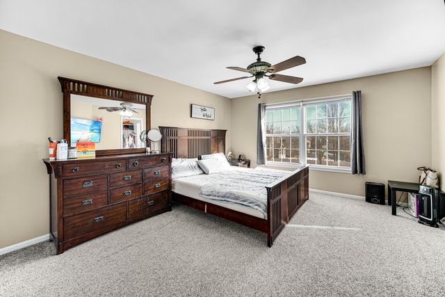 1384 ROXBURY Drive, Aurora, IL 60502