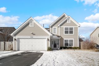 1384 ROXBURY Drive, Aurora, IL 60502