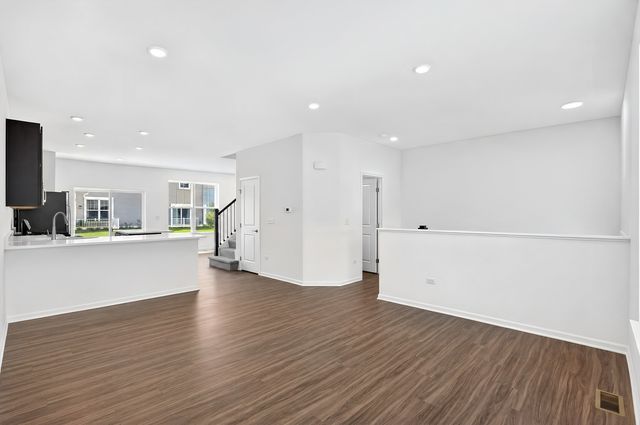 414 Cold Spring Street, Algonquin, IL 60102