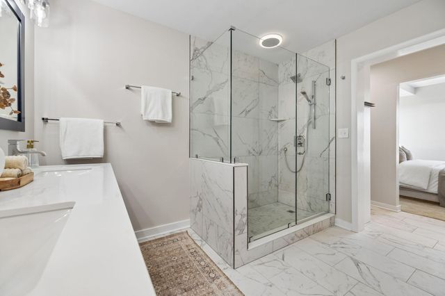 200 Manufacturers Road Apt 617, Chattanooga, TN 37405