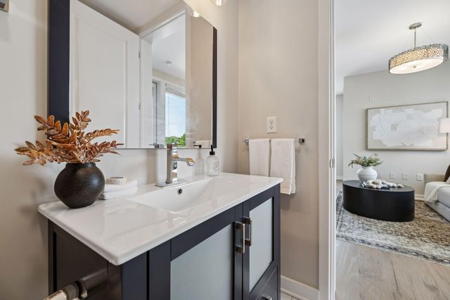 200 Manufacturers Road Apt 617, Chattanooga, TN 37405