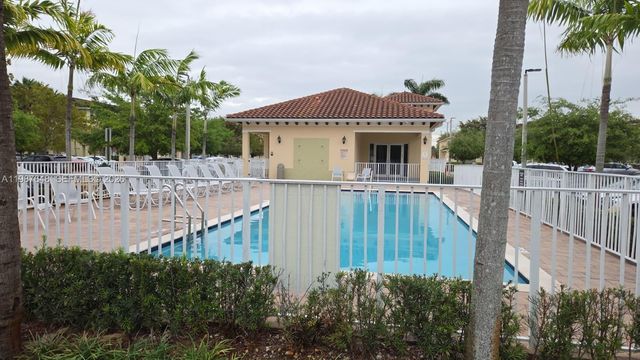 230 NW 109th Ave 203, Miami, FL 33172