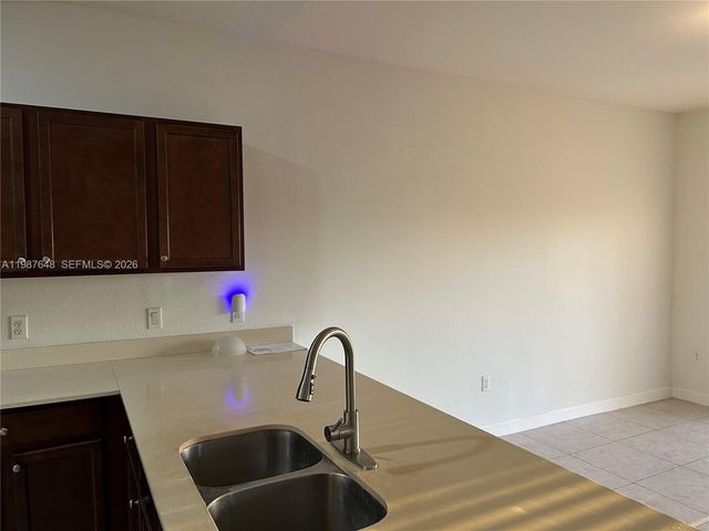 230 NW 109th Ave 203, Miami, FL 33172