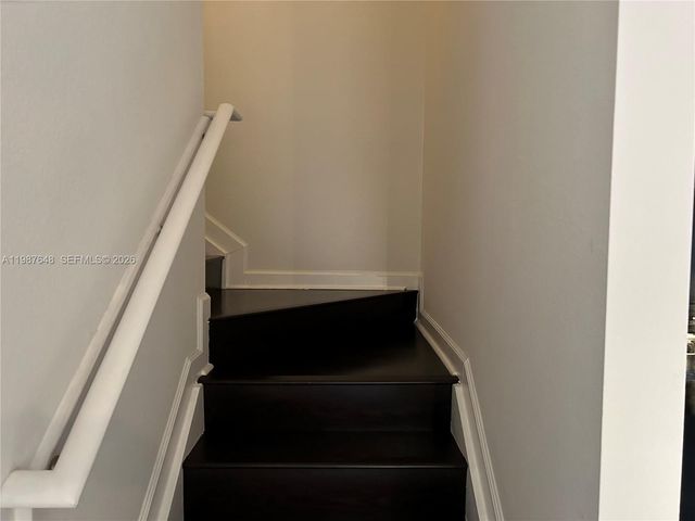 230 NW 109th Ave 203, Miami, FL 33172