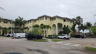 230 NW 109th Ave 203, Miami, FL 33172