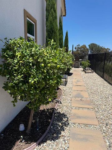 13238 Mystic Way, Lakeside, CA 92040