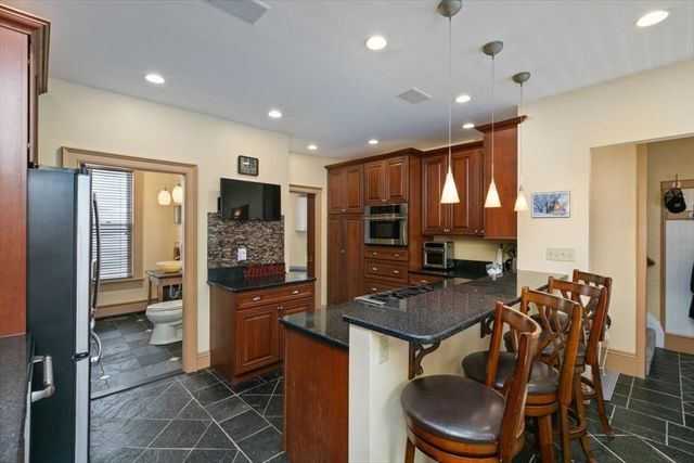 78 Stevens Street, Lowell, MA 01851