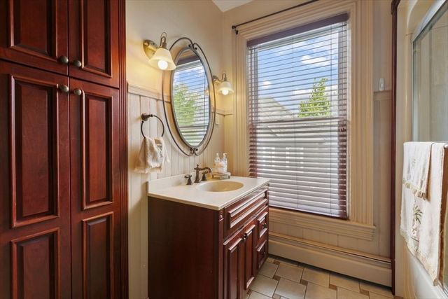 78 Stevens Street, Lowell, MA 01851