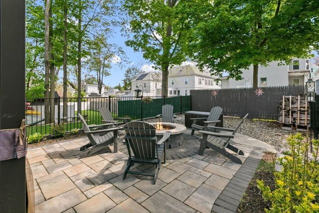 78 Stevens Street, Lowell, MA 01851