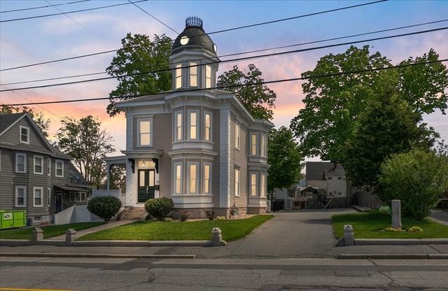 78 Stevens Street, Lowell, MA 01851
