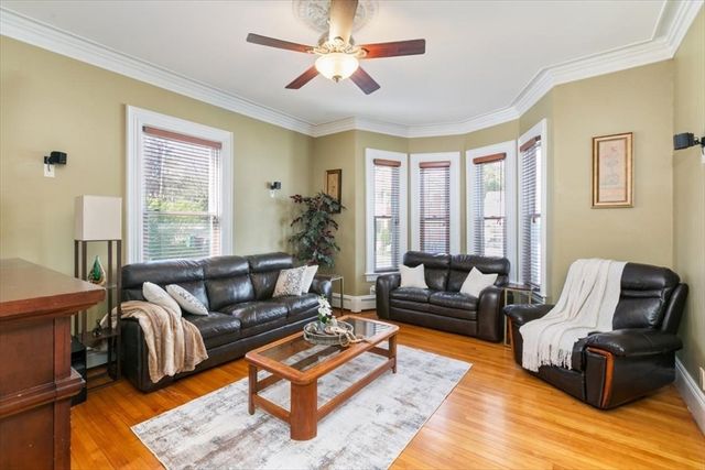 78 Stevens Street, Lowell, MA 01851