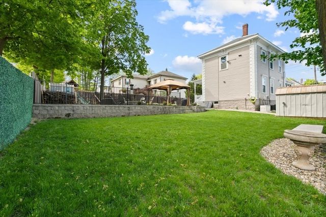 78 Stevens Street, Lowell, MA 01851