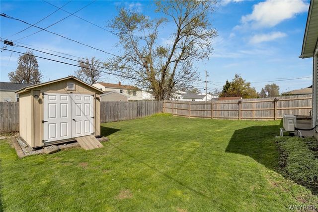 16 East Rouen Drive, Cheektowaga, NY 14227