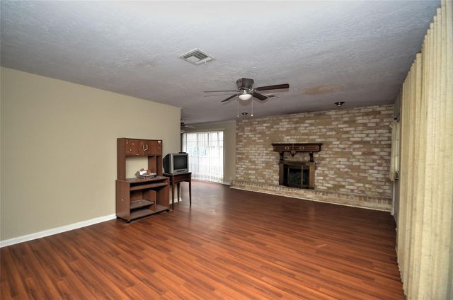 234 Wickhamford Way, Houston, TX 77015