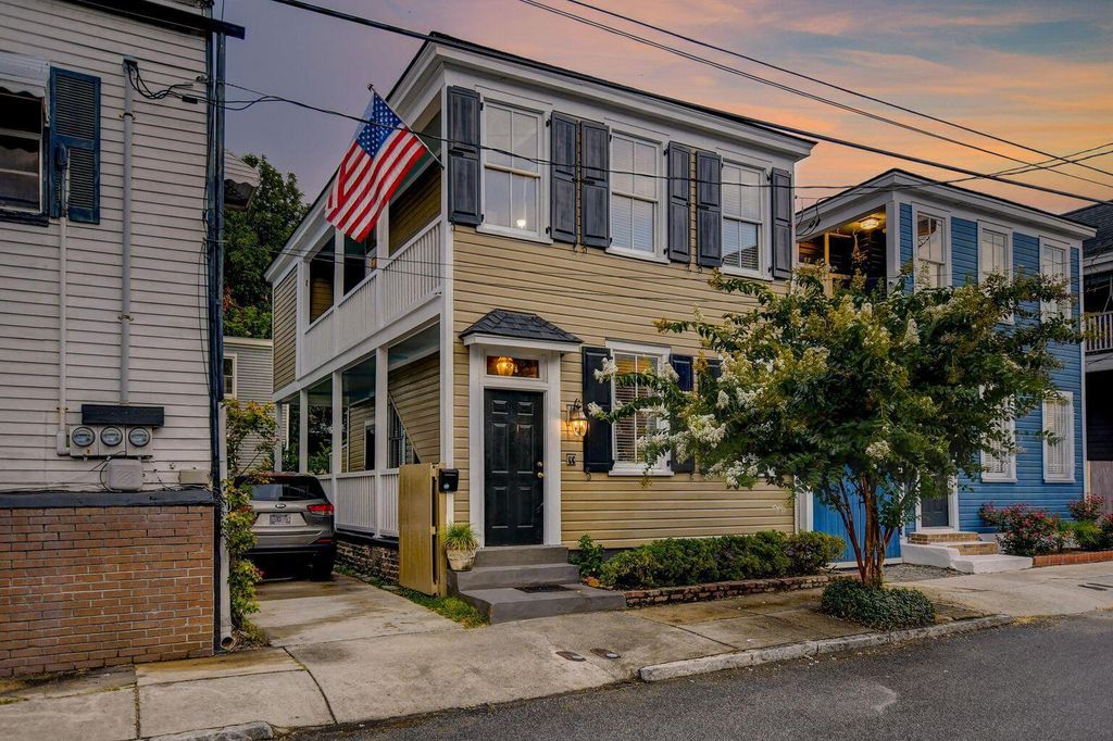 34 Amherst Street A, Charleston, SC 29403