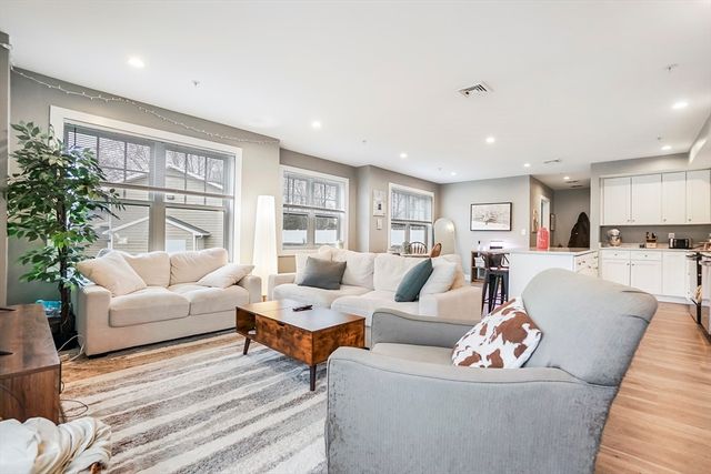 245 Bussey St 205, Dedham, MA 02026