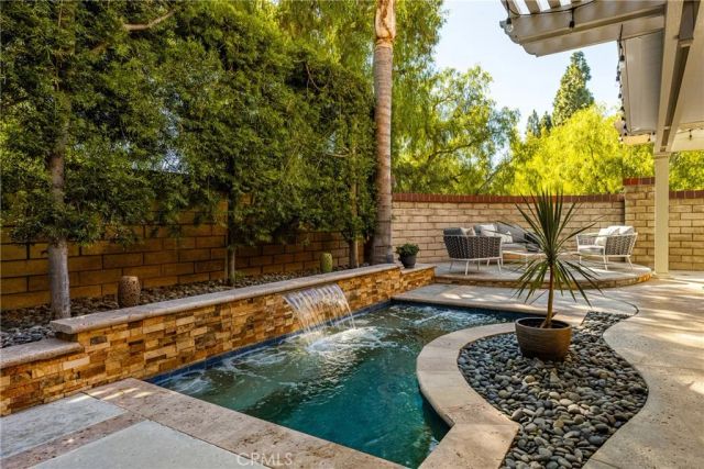 10970 Hiskey, Tustin, CA 92782