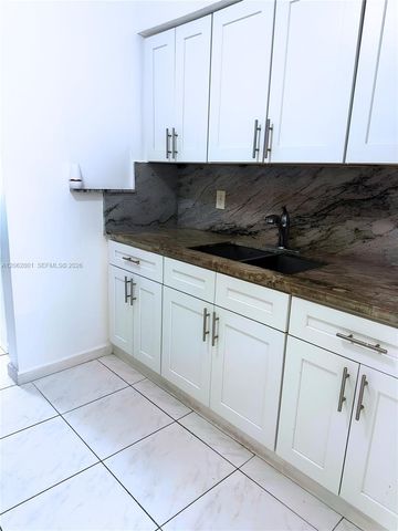 672 NE 130th St 672, North Miami, FL 33161